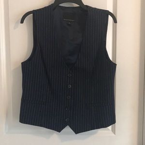 Short blue pin-strip vest